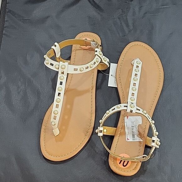 BRAND NEW OLIVIA MILLER STUDDED T STRAP ADJUSTABLE BUCKLE ANKLE STRAP SANDAL - Picture 11 of 12